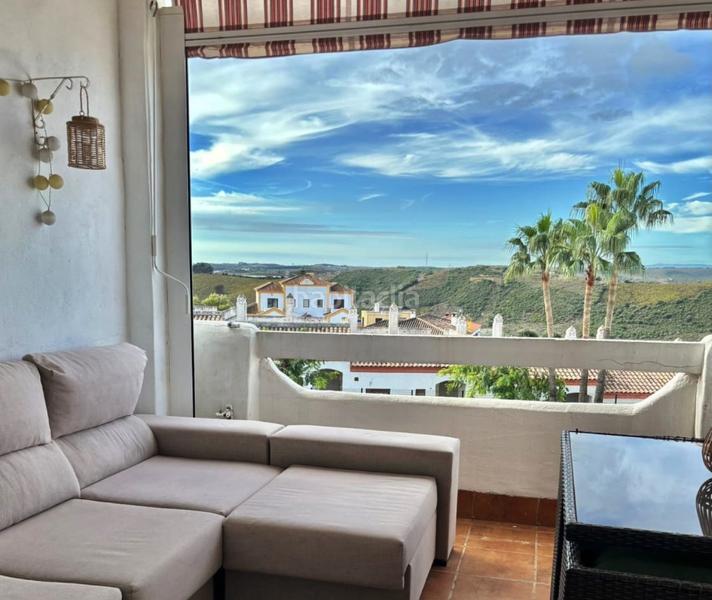 Foto 834ef14d-1abf-4075-a614-adbfa704b82f. Maison jumelée avec parking piscine dans Manilva pueblo Manilva