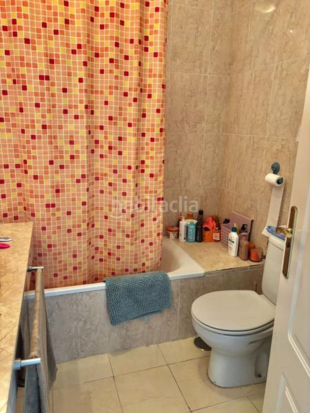 Foto d995bed4-5678-4e01-8d39-71c9f1b0f449. Maison jumelée avec parking piscine dans Manilva pueblo Manilva