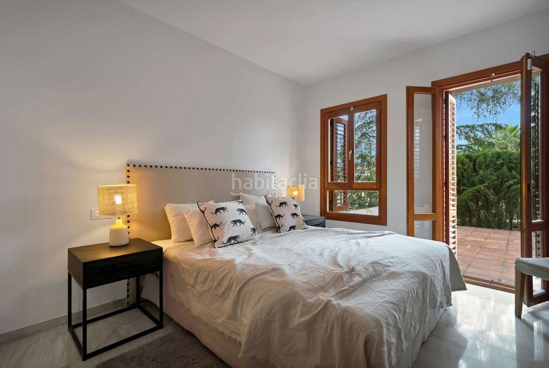 Foto 580e9db3-c9e8-4097-b9b6-7d9a05e4f046. Appartement avec parking piscine dans Los Naranjos Marbella