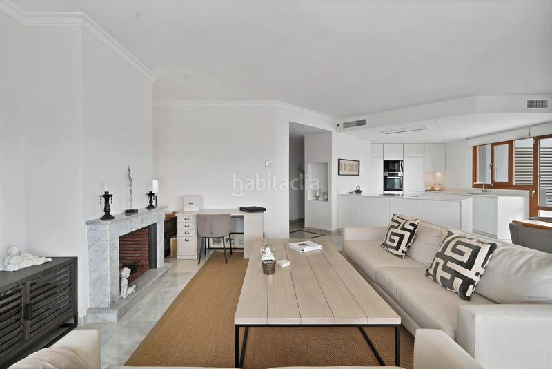 Foto 6c09ca88-4cf7-4e85-8782-ed5102182c7c. Appartement avec parking piscine dans Los Naranjos Marbella