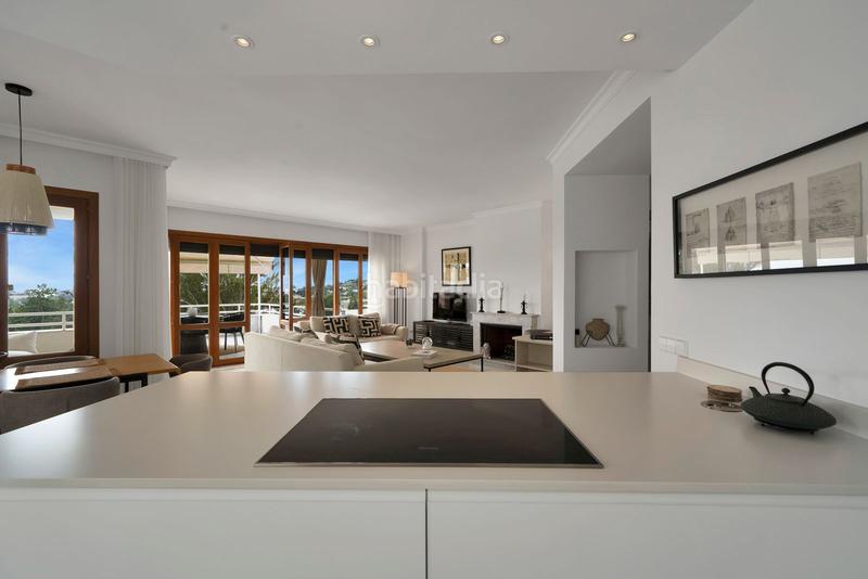 Foto d3d9c02e-55ae-4120-8174-99c890eaf8db. Appartement avec parking piscine dans Los Naranjos Marbella