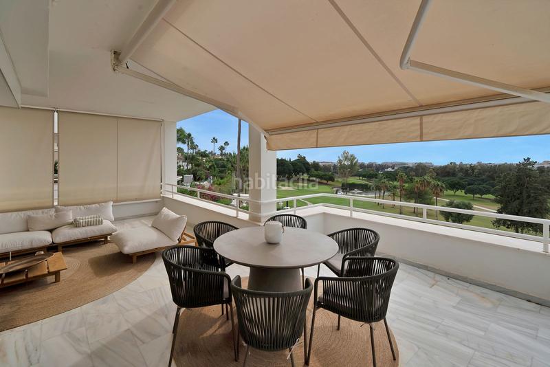 Foto d5d70df9-444a-4386-b740-63ea6b9efb92. Appartement avec parking piscine dans Los Naranjos Marbella