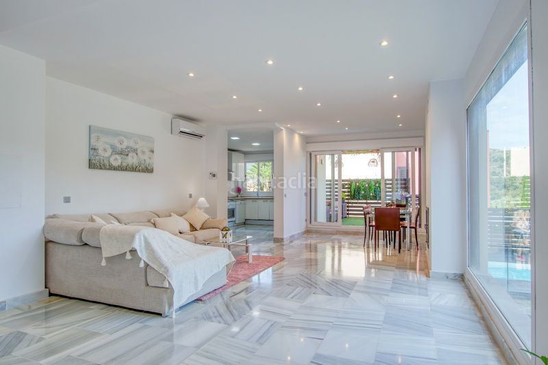 Foto f8c55b2d-6745-445a-95a9-ea955f54bb4f. Casa amb aparcament piscina a Los Flamingos Benahavís