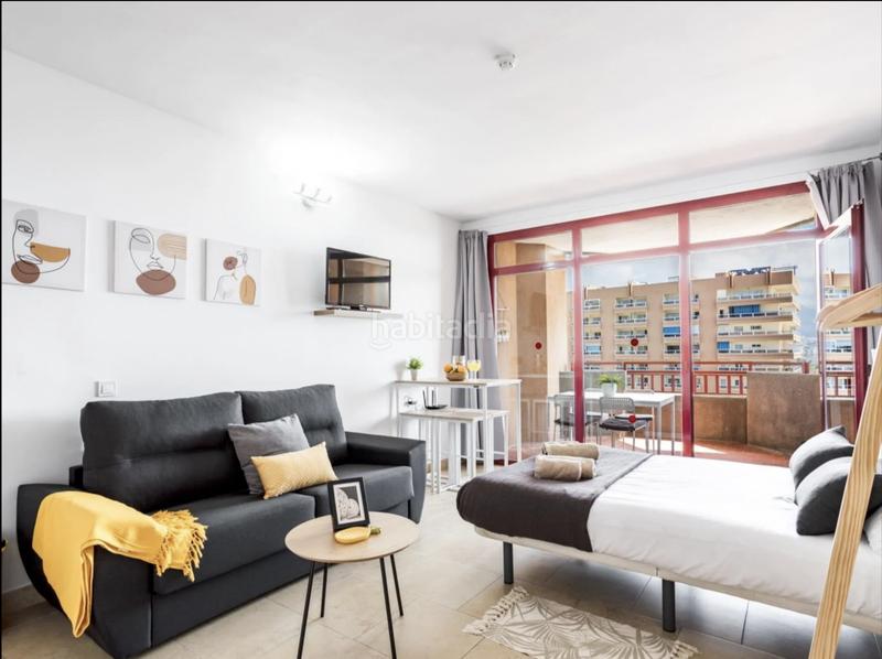 Foto 4ffd394c-1b7d-4d83-adcc-d0de3aa583b2. Studio with pool in Puerto Deportivo Fuengirola