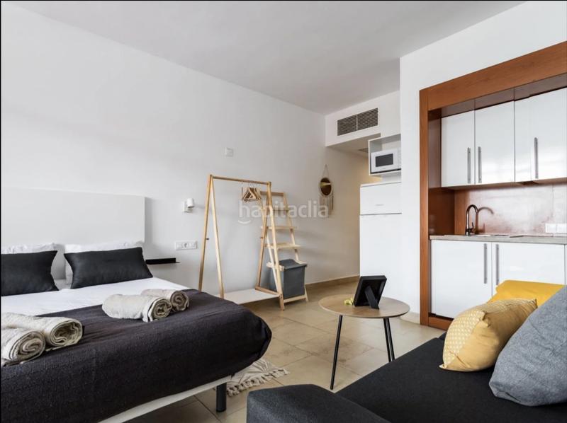 Foto c60cea18-2c73-4a1d-9182-d4c410ef63fe. Studio with pool in Puerto Deportivo Fuengirola