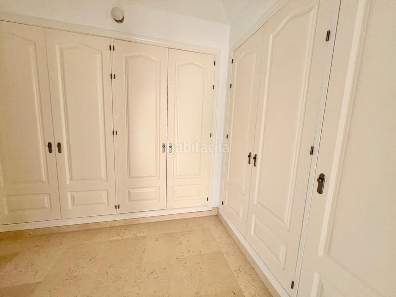 Foto 3d54d57c-f67b-4d2d-8b71-9c089280070d. Lloguer àtic amb aparcament piscina a los arqueros - puerto del almendro Benahavís