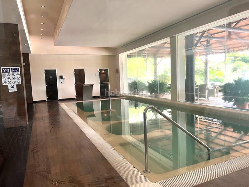 Foto a0557cef-ccd1-4025-99e5-eaa640cda651. Lloguer àtic amb aparcament piscina a los arqueros - puerto del almendro Benahavís