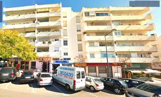 Piccolo appartamento in Casco Antiguo. Residencia en segunda planta con orientación oeste en el centro