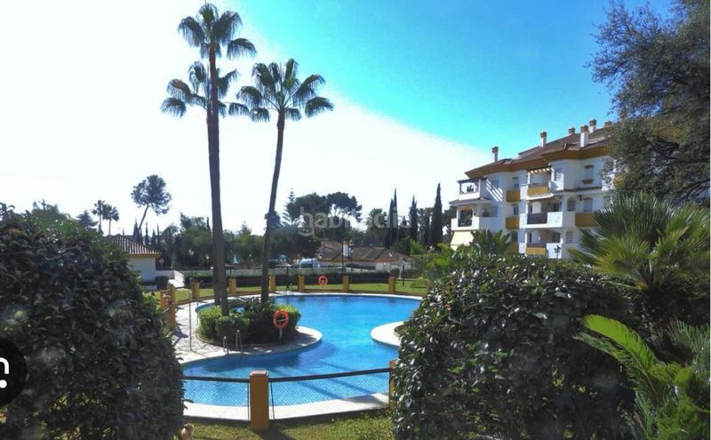 Foto 7a36506f-c049-43cc-b6ea-bc30d1a8fc55. Apartament amb aparcament piscina a La Carolina - Guadalpín Marbella