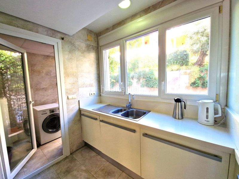 Foto 196f9058-847a-401e-8434-c7a9224e6e0e. Apartament amb aparcament piscina a Los Naranjos Marbella