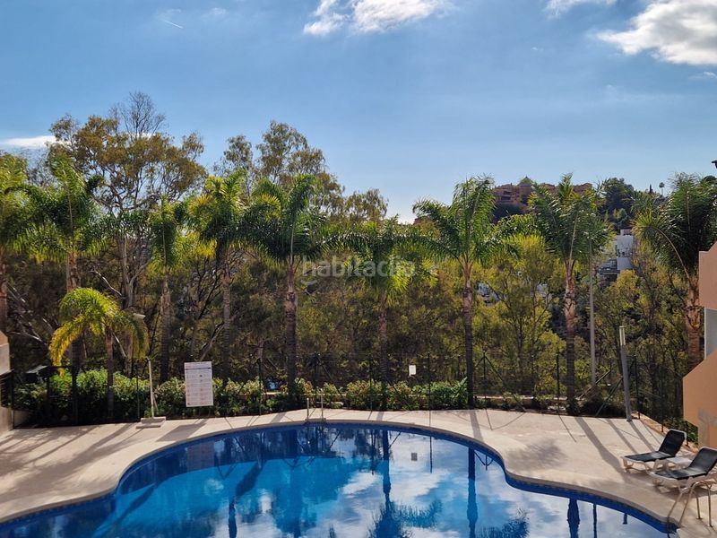 Foto ac6b2360-b0a3-4e49-8816-692c80289fab. Apartament amb aparcament piscina a Los Naranjos Marbella