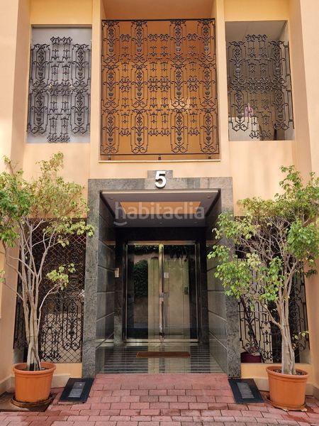 Foto bee67551-fad0-4382-b101-deb3f90c45e9. Apartament amb aparcament piscina a Los Naranjos Marbella