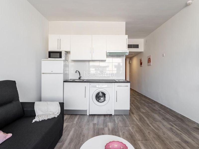 Foto b38d44da-4300-4f78-8df2-de5d06c93de6. Apartament amb piscina a Puerto Deportivo Fuengirola