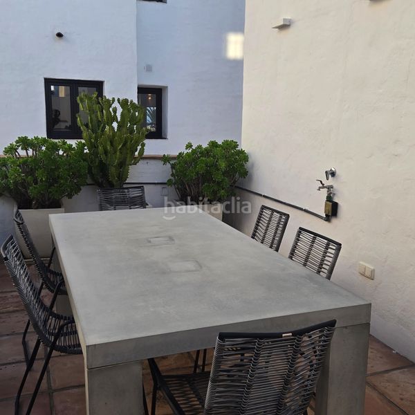 Foto 3c30664b-1e1a-4589-82cd-f361c2ffa7f6. Apartament amb aparcament piscina a Puerto Banús Marbella