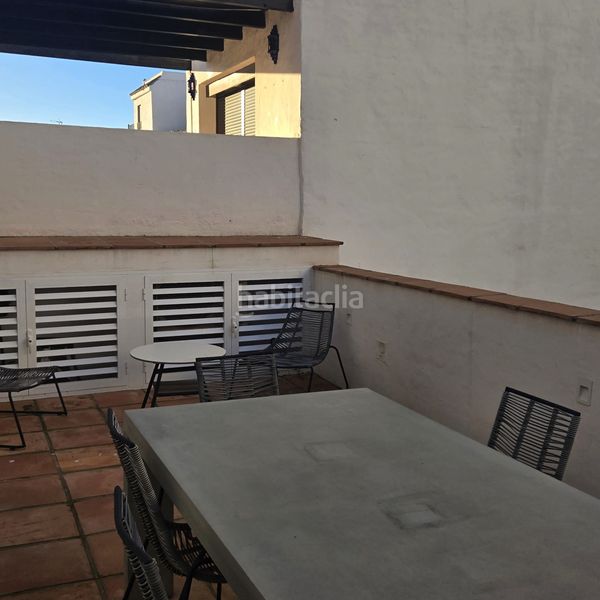 Foto 6077fce2-9954-45c8-8c37-91021a017b0c. Apartament amb aparcament piscina a Puerto Banús Marbella
