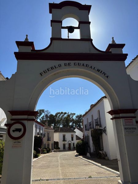 Foto a210d80f-0c8a-42c1-b031-6eb0f749a0b1. Casa adosada  totalmente amueblada y reformada en Marbella