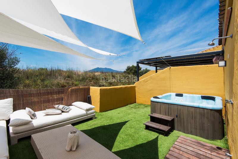 Foto 40b706bc-db2c-47ec-a272-a6c64f1d3e67. Casa adossada amb aparcament piscina a Nagüeles Alto Marbella