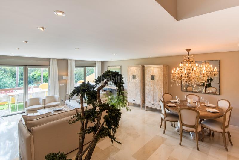 Foto 6eef3b90-d48e-4722-8a98-97c226f39750. Affitto casa a schiera con parcheggio piscina in Nagüeles Alto Marbella