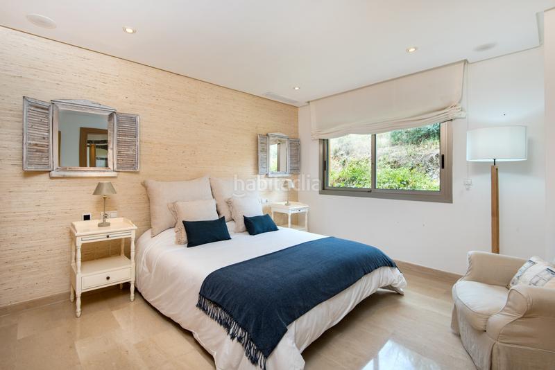 Foto ca4d49ac-f12e-4727-a117-4888cd52746f. Location maison jumelée avec parking piscine dans Nagüeles Alto Marbella