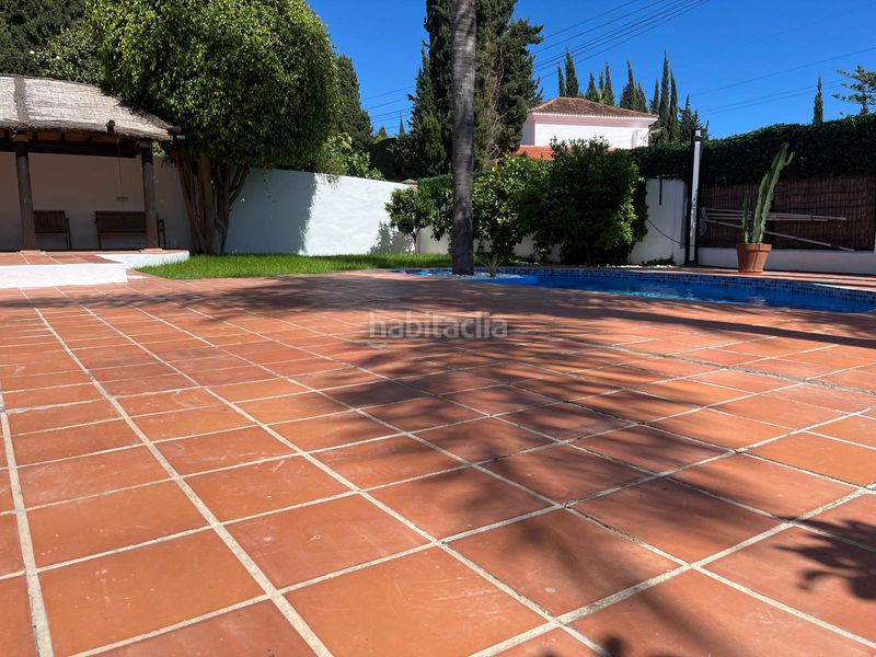 Foto 0c3f22a2-246c-4d3b-aa9e-2d8f2c52bb5a. Casa amb aparcament piscina a Nagüeles Alto Marbella
