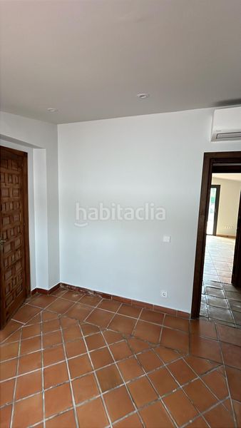 Foto c58f1595-5b04-4c11-aeef-37d5a54a2f58. Casa amb aparcament piscina a Nagüeles Alto Marbella