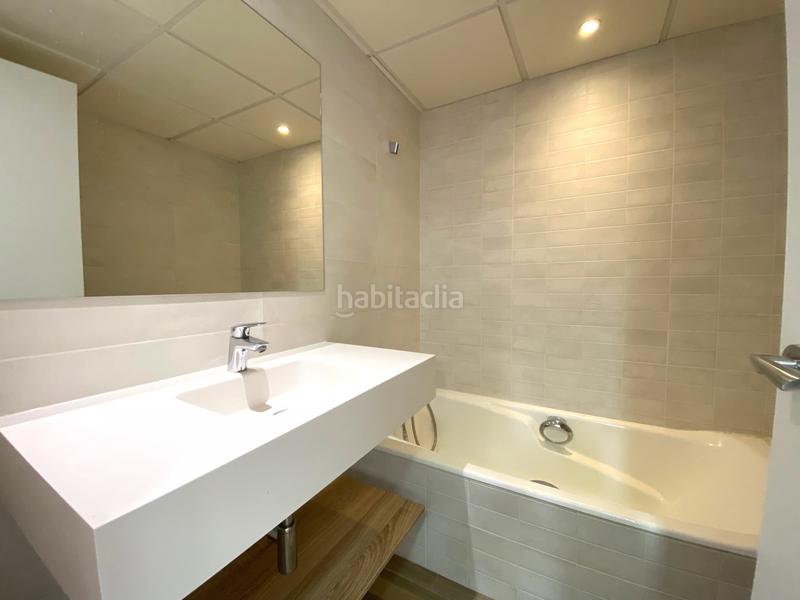 Foto 887f0417-051f-45f8-a93c-2aa70a8b7799. Affitto casa bifamiliare con parcheggio piscina in Estepona