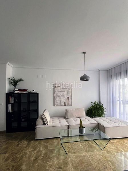 Foto e8bb4094-d8d6-4a39-a836-8fb06e2c1867. Apartament amb aparcament piscina a La Concha - Resina Golf Estepona