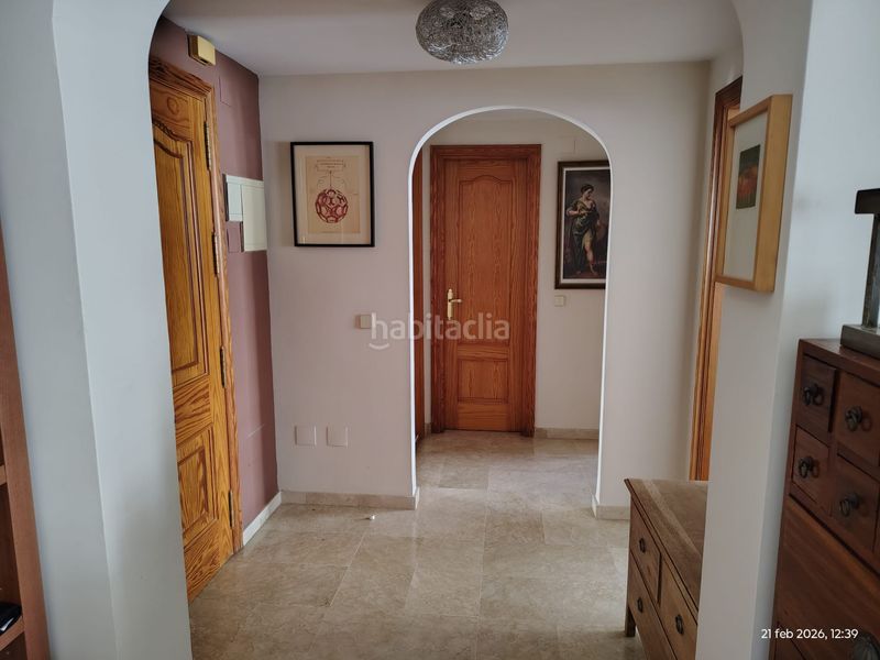 Foto 62bbe6c2-c341-4b06-8794-7dbd97b25f0e. Apartament amb aparcament piscina a Seghers Estepona