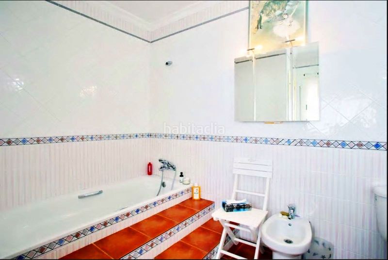 Foto 3431b106-6680-45cb-91a6-e7d109290bb8. Casa amb aparcament a San Enrique-Guadiaro-Pueblo Nuevo Sotogrande