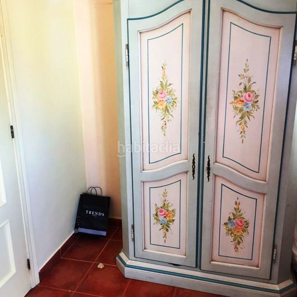 Foto d284cdcf-5f7b-47c4-814a-e8988563d9f3. Casa amb aparcament a San Enrique-Guadiaro-Pueblo Nuevo Sotogrande