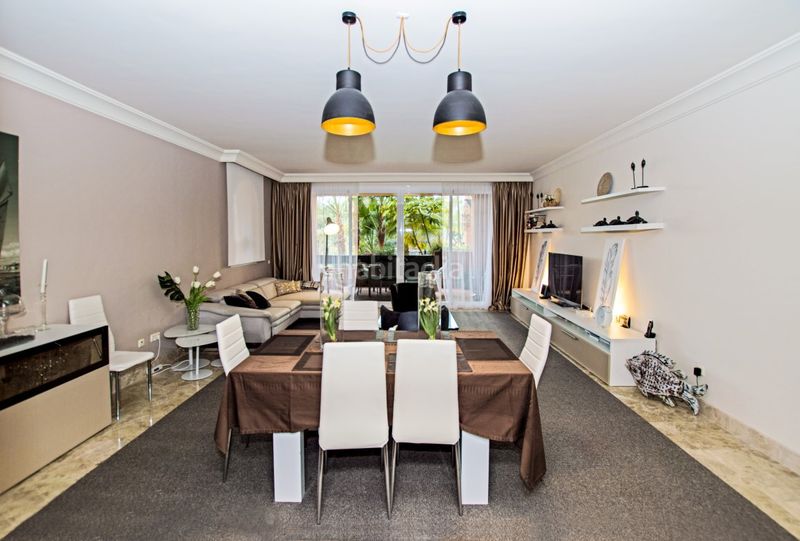 Foto a33f66e3-0d92-4708-8f65-901684de3987. Apartament amb aparcament piscina a Nueva Andalucía centro Marbella