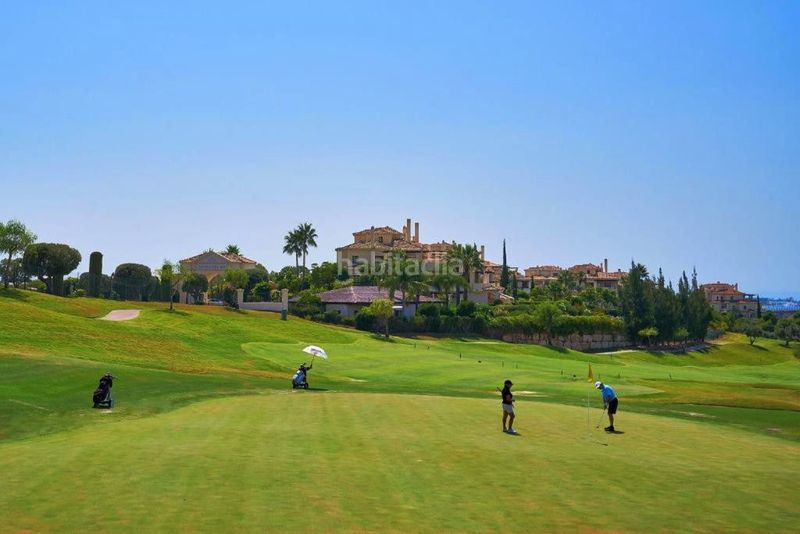 Foto d59df98b-f951-4eab-a7b9-578613fd8fa6. Planta baixa amb aparcament piscina a los arqueros - puerto del almendro Benahavís