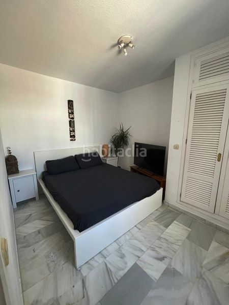 Foto 42cc778f-aadc-4da4-8187-4c4c2d6195ed. Casa aparellada a Puerto de la Duquesa Manilva