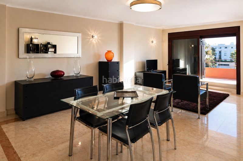 Foto 39af832b-e463-460d-947d-33cc51737c7b. Apartament amb aparcament piscina a Buenas Noches Estepona