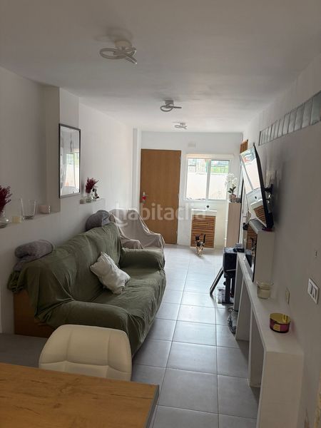 Foto 59f56a39-9406-4437-97ea-8434876f2b8c. Casa aparellada amb aparcament a Doña Julia Golf Casares