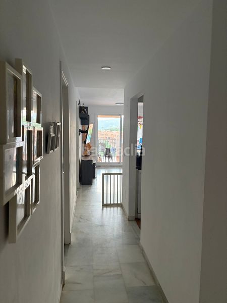Foto a52a7245-fcd0-41d9-92d9-ab4b1afbbdcb. Casa aparellada amb aparcament a Doña Julia Golf Casares