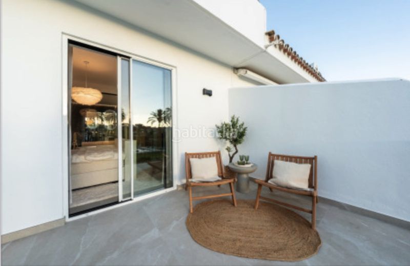 Foto 110855f8-d30b-462b-a205-bd77917c4223. Casa adossada amb aparcament piscina a Aloha Marbella