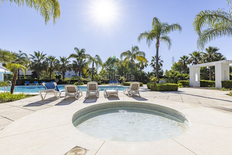 Foto f144ecf6-ca2b-44db-807c-39e9a7ed1203. Àtic amb aparcament piscina a Casares pueblo Casares