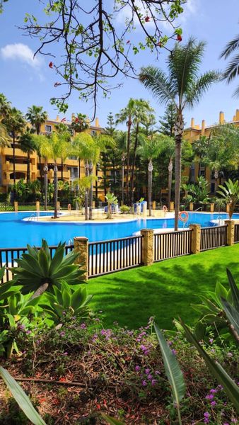 Foto 9b0d1b74-7d33-4d08-ab59-4ed6b6511ba6. Apartament amb calefacció piscina a Nueva Alcántara Marbella