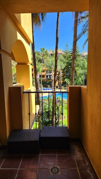 Foto e3c99e73-3aa8-4d43-b095-d7b5a2c9dc8e. Apartament amb calefacció piscina a Nueva Alcántara Marbella