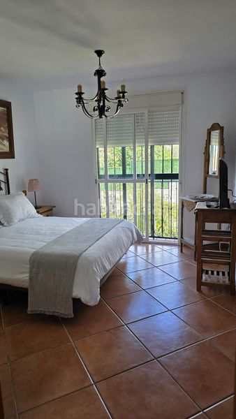 Foto 2ab545c3-0847-4d7a-a4cb-9bfd4bf9b781. Casa adossada amb aparcament a Bello Horizonte - Lindasol Marbella