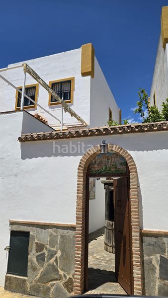 Foto 30c9d8bd-6017-4740-8991-48b260ba0611. Casa adossada amb aparcament a Bello Horizonte - Lindasol Marbella