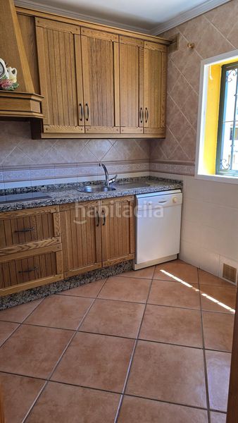 Foto e8f53938-a767-4225-98c4-47bda3ffe2d7. Casa adossada amb aparcament a Bello Horizonte - Lindasol Marbella