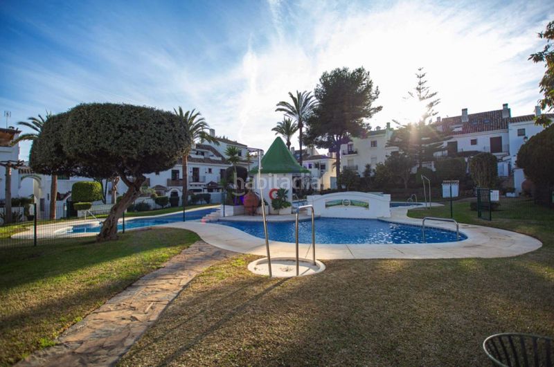 Foto 0019660d-5964-49f2-8d16-248ce28dc665. Casa aparellada amb aparcament piscina a Valdeolletas - Las Cancelas - Xarblanca Marbella