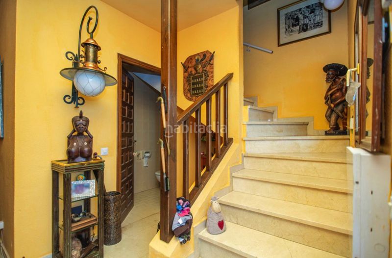 Foto 0d2c933f-9dcd-494c-88c9-5913a74996e9. Casa aparellada amb aparcament piscina a Valdeolletas - Las Cancelas - Xarblanca Marbella