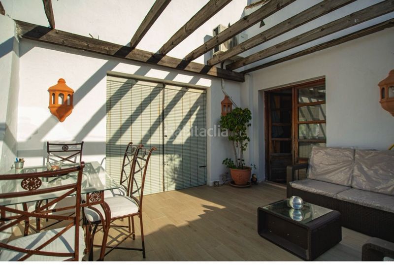 Foto 528e3030-6588-4576-aac8-c1df64c49de9. Casa aparellada amb aparcament piscina a Valdeolletas - Las Cancelas - Xarblanca Marbella