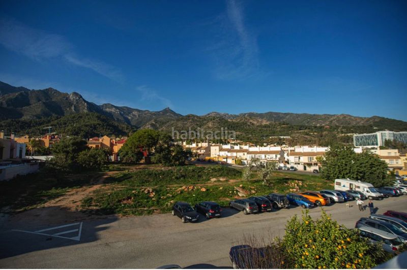 Foto ba768ab4-4f11-44e3-8519-47b92e938e03. Casa aparellada amb aparcament piscina a Valdeolletas - Las Cancelas - Xarblanca Marbella