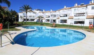Semi detached house in La Concha - Resina Golf. Adosado en venta en la concharesina golf