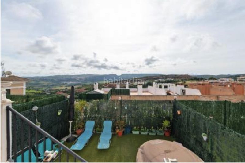 Foto 6d8ff3a7-f682-4963-afe2-b80331bf7b23. Planta baixa amb aparcament piscina a Doña Julia Golf Casares