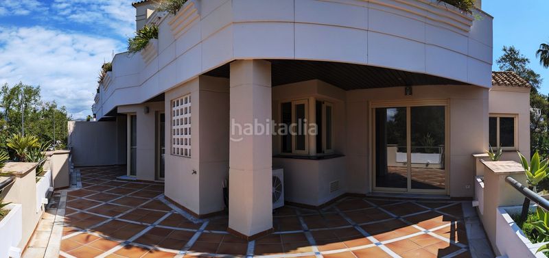 Foto ff8fffb4-032c-4582-8016-de5960841a78. Planta baixa amb aparcament piscina a Aloha Marbella